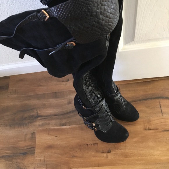 Bebe over the knee boots - Picture 2 of 6